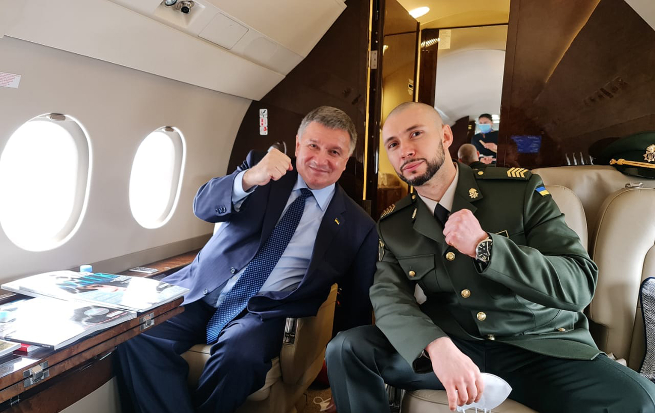 Маркив летит в Киев: появились яркие фото